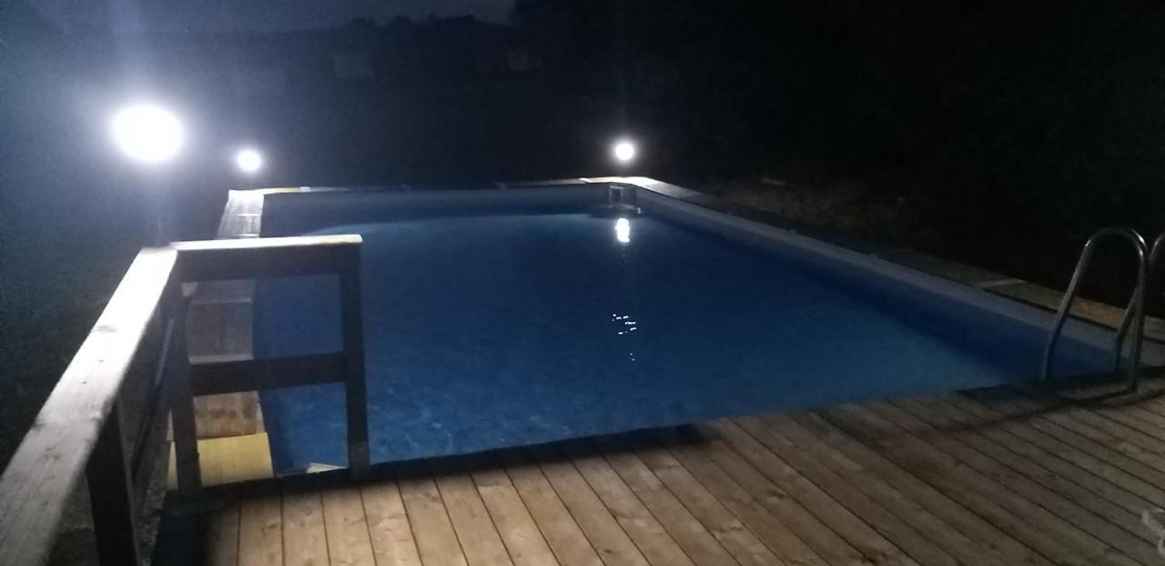 La Finestra Sul Cortile Bed and Breakfast Pomezia Buitenkant foto