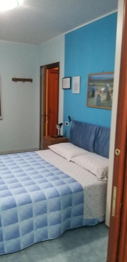 La Finestra Sul Cortile Bed and Breakfast Pomezia Buitenkant foto